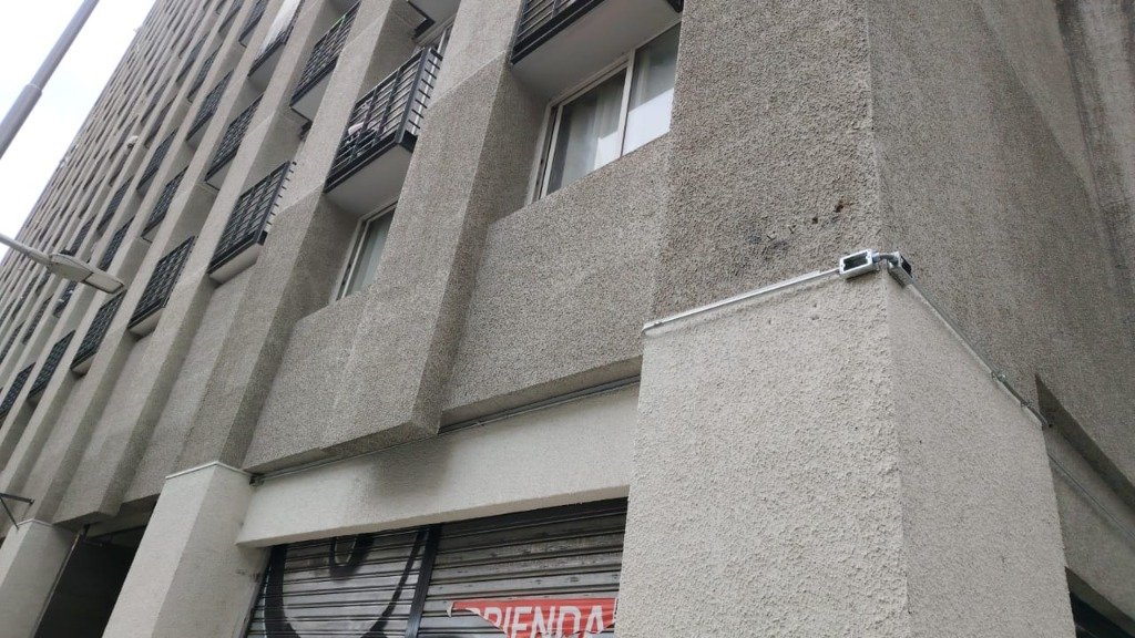 Tubería EMT en Fachada Exterior